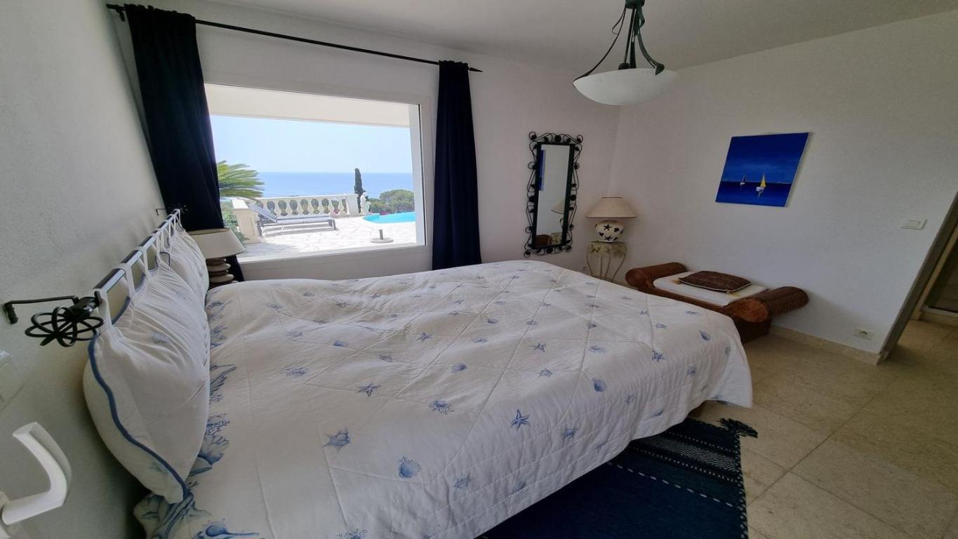 Clajo 2461 Villa Les Issambres Bagian luar foto